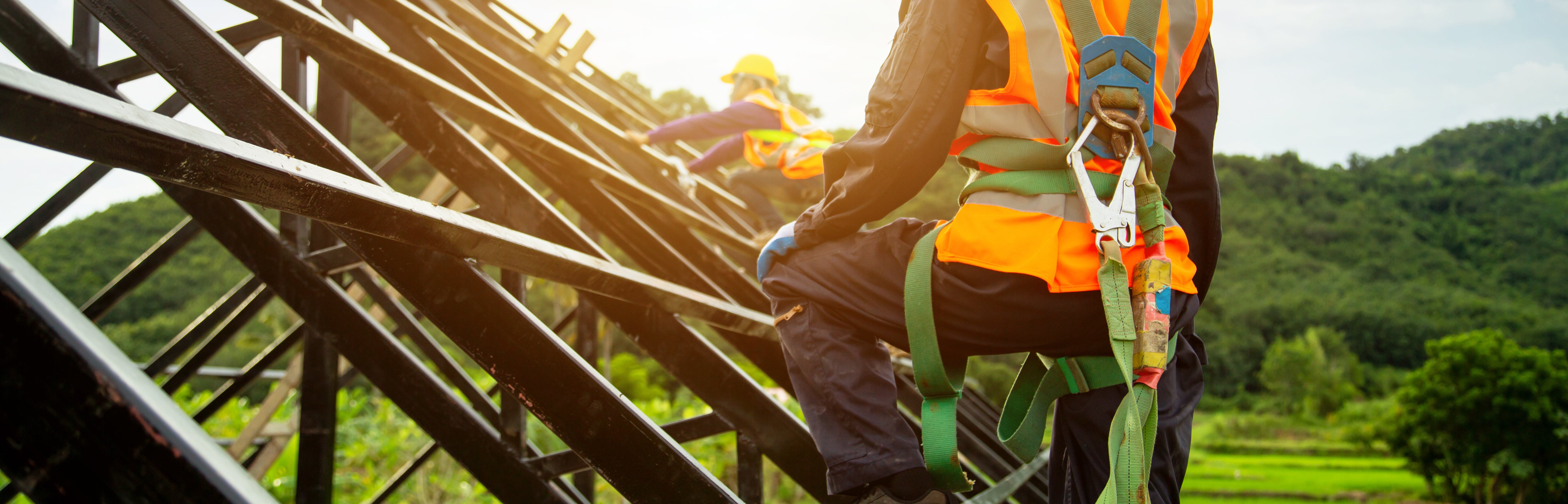 Understanding OSHA 1926.501(b): Simplified Explanation Of Employer Requirements For Working At Heights