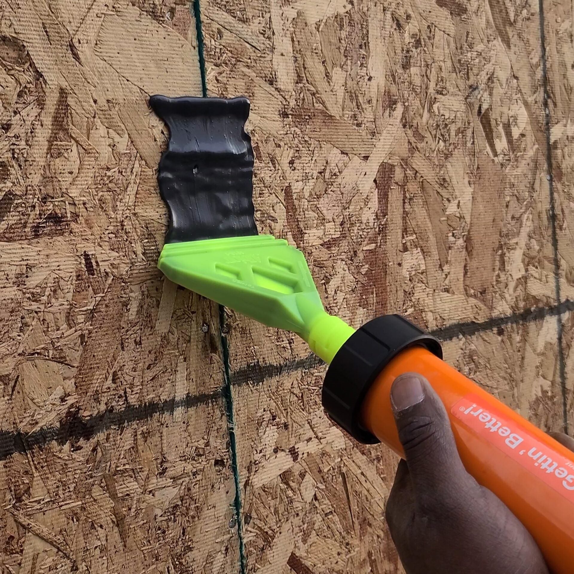 1/8" Ribbon Bead Nozzle 2" to 4" Wide Adjustable Plastic for Applying Air Barrier Sealants