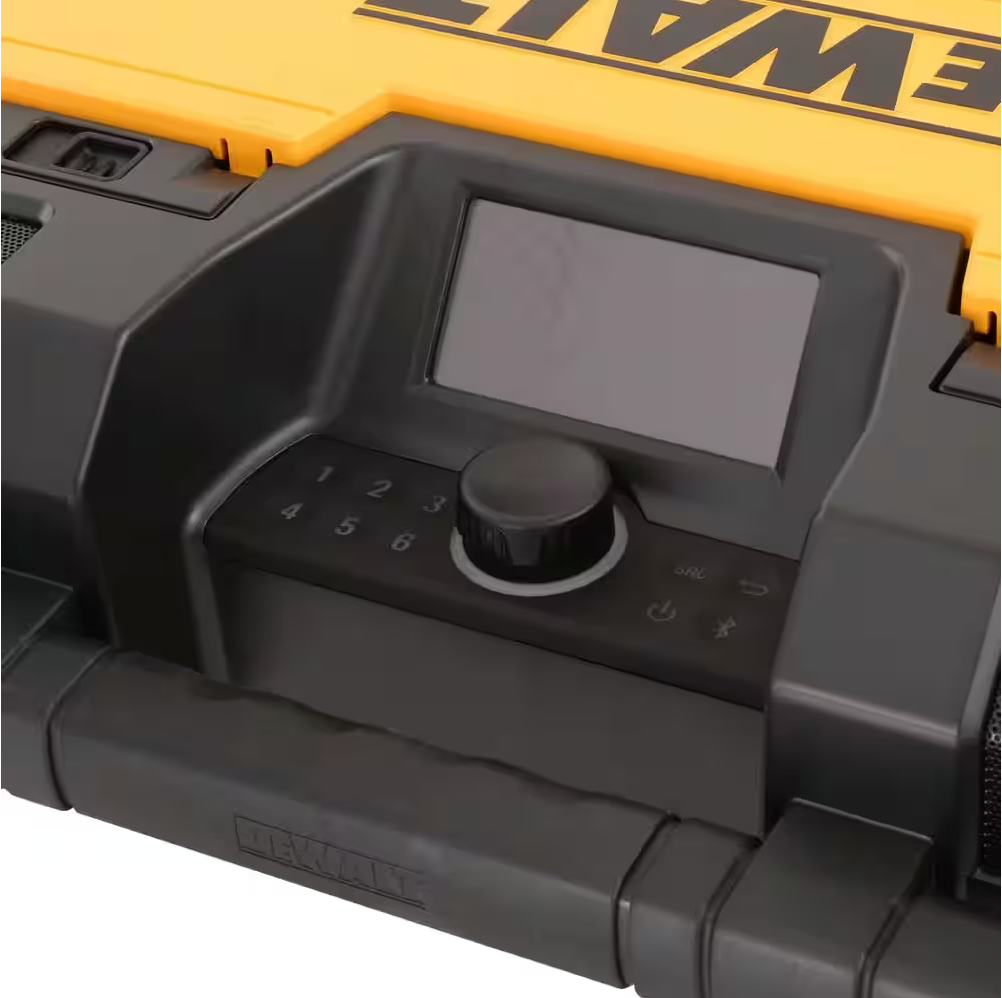 Dewalt Deep Pro 2.0 Radio/Battery Charger DWST08810