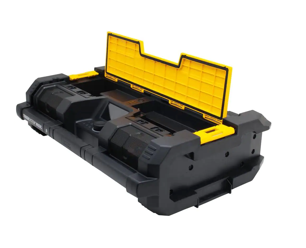 Dewalt Deep Pro 2.0 Radio/Battery Charger DWST08810
