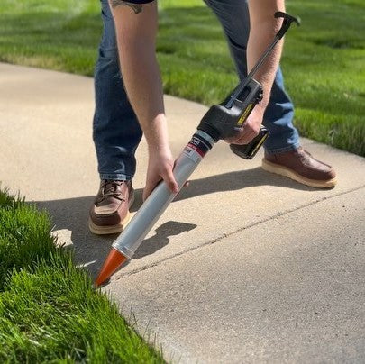 20oz Core Cordless Sausage Gun w/ Orange Cone Nozzles 18 Volt