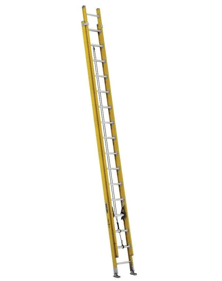 Extension  Ladder  32' Louisville FE4232HD1AA Rated 375 Lbs